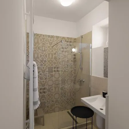 Apartment D4 Dorgicse