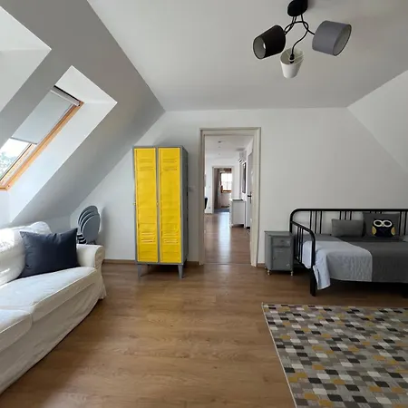 Apartman D4 *